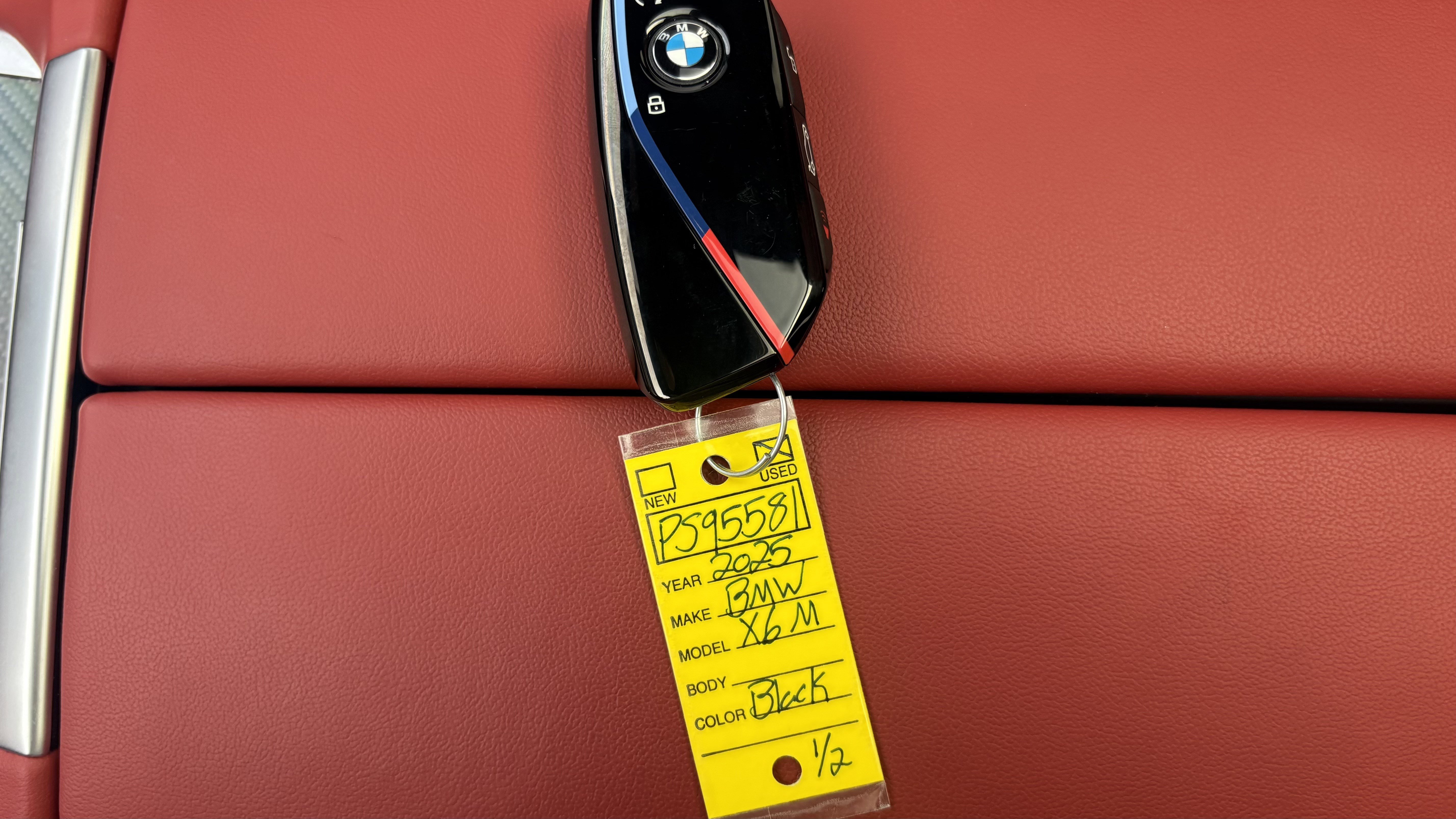 Used 2025 BMW X6 M Competition w/ Executive Package AWD/4WD image 35