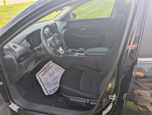Certified 2024 Nissan Sentra SV FWD image 12