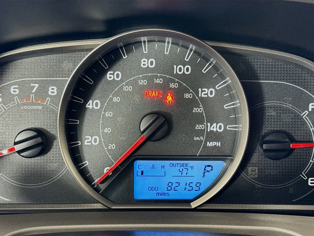 Used 2014 Toyota RAV4 XLE AWD/4WD image 6