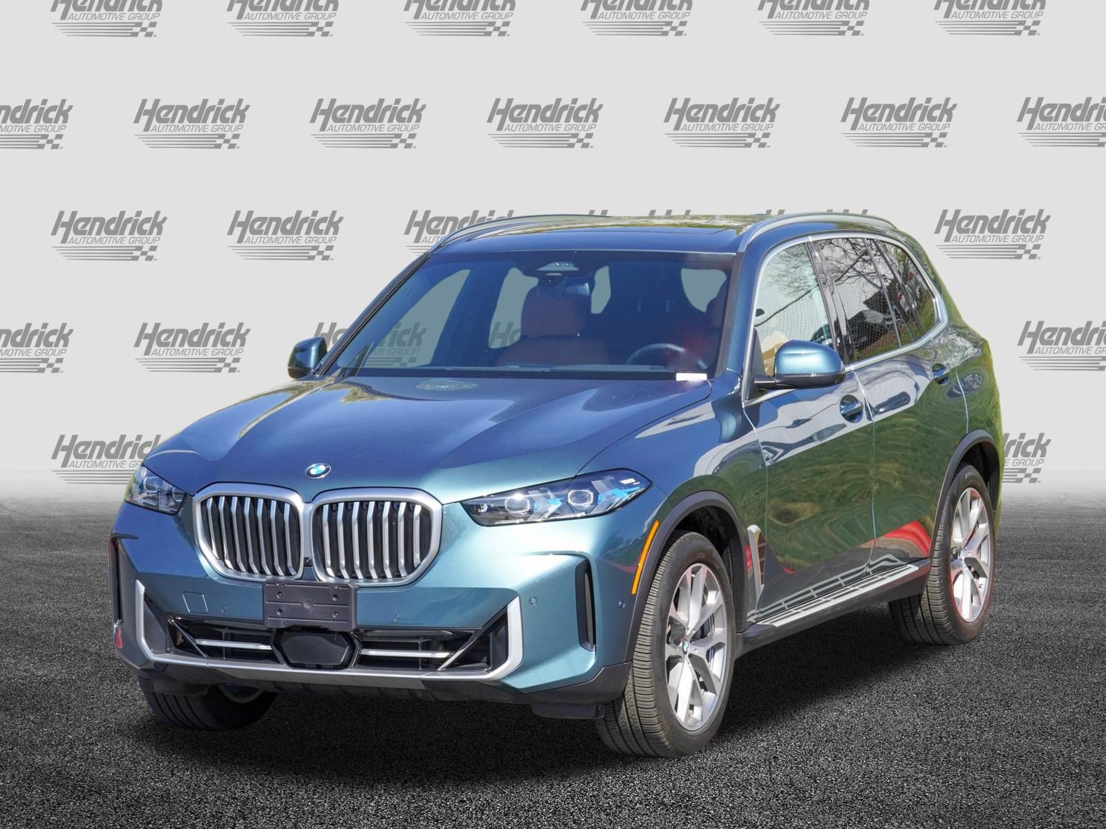 Certified 2025 BMW X5 xDrive40i w/ Climate Comfort Package image 5