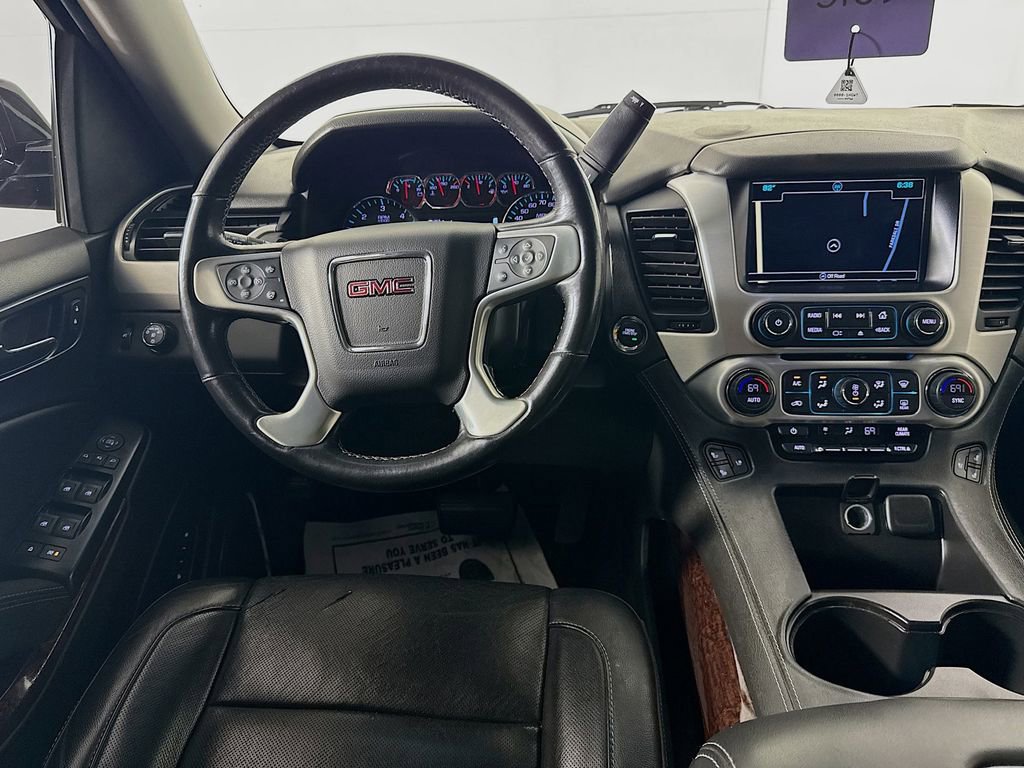 Used 2019 GMC Yukon XL SLT w/ Open Road Package RWD image 27