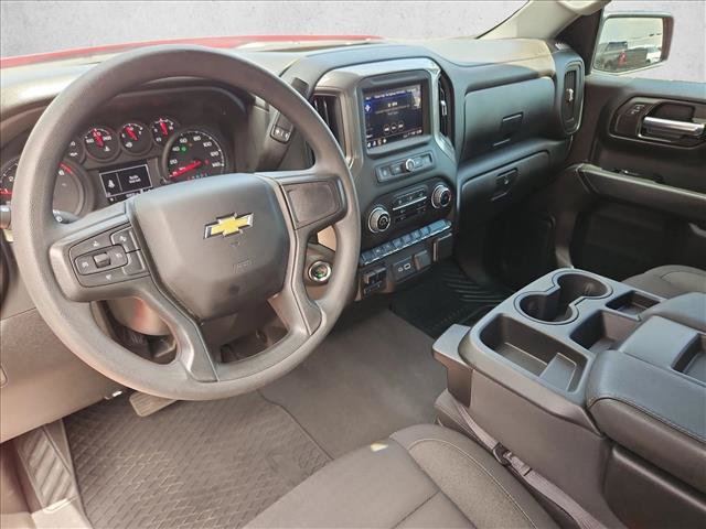 Certified 2025 Chevrolet Silverado 1500 Custom w/ Turbomax Blackout Package RWD image 13