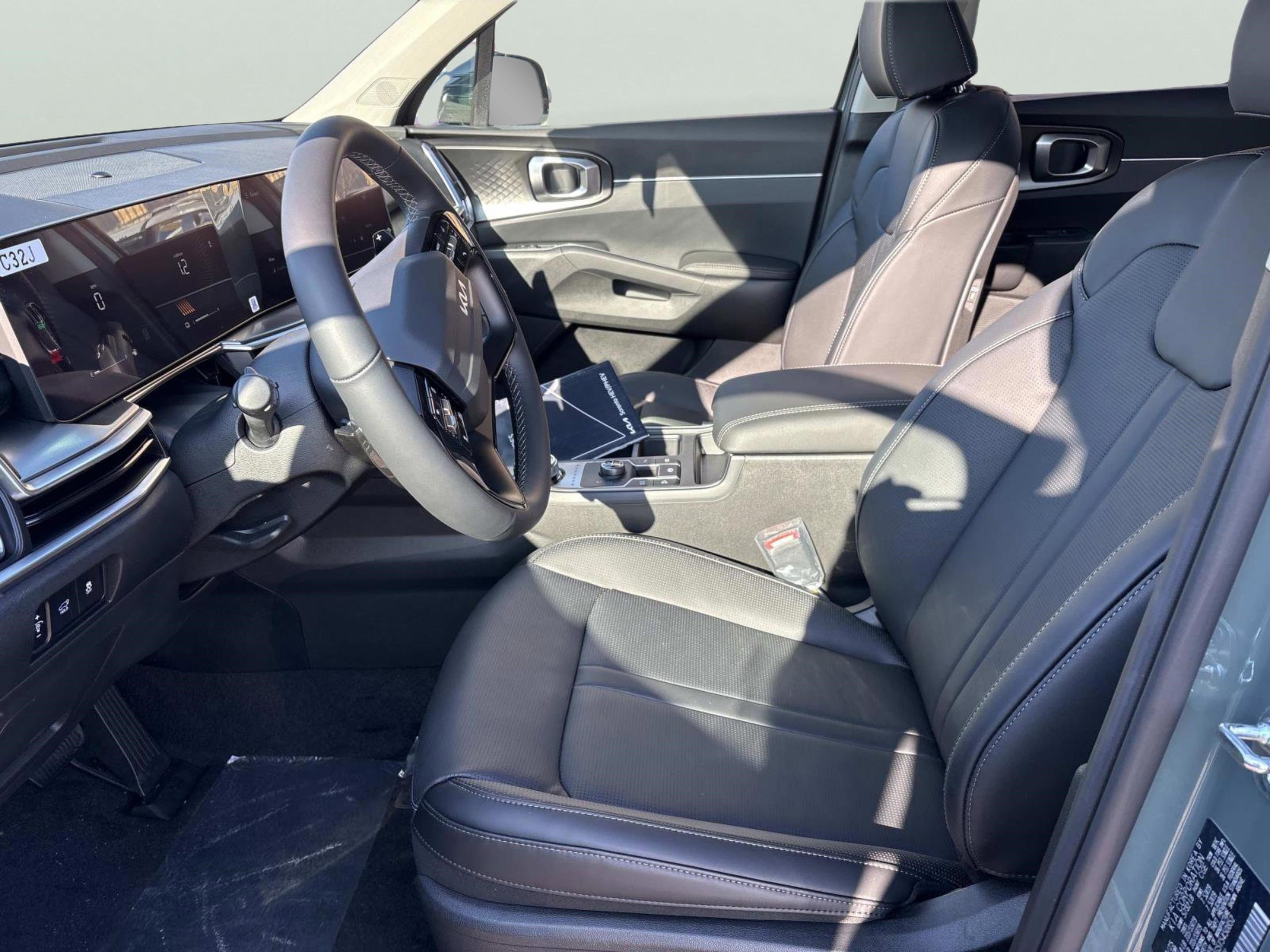 New 2026 Kia Sorento EX image 17