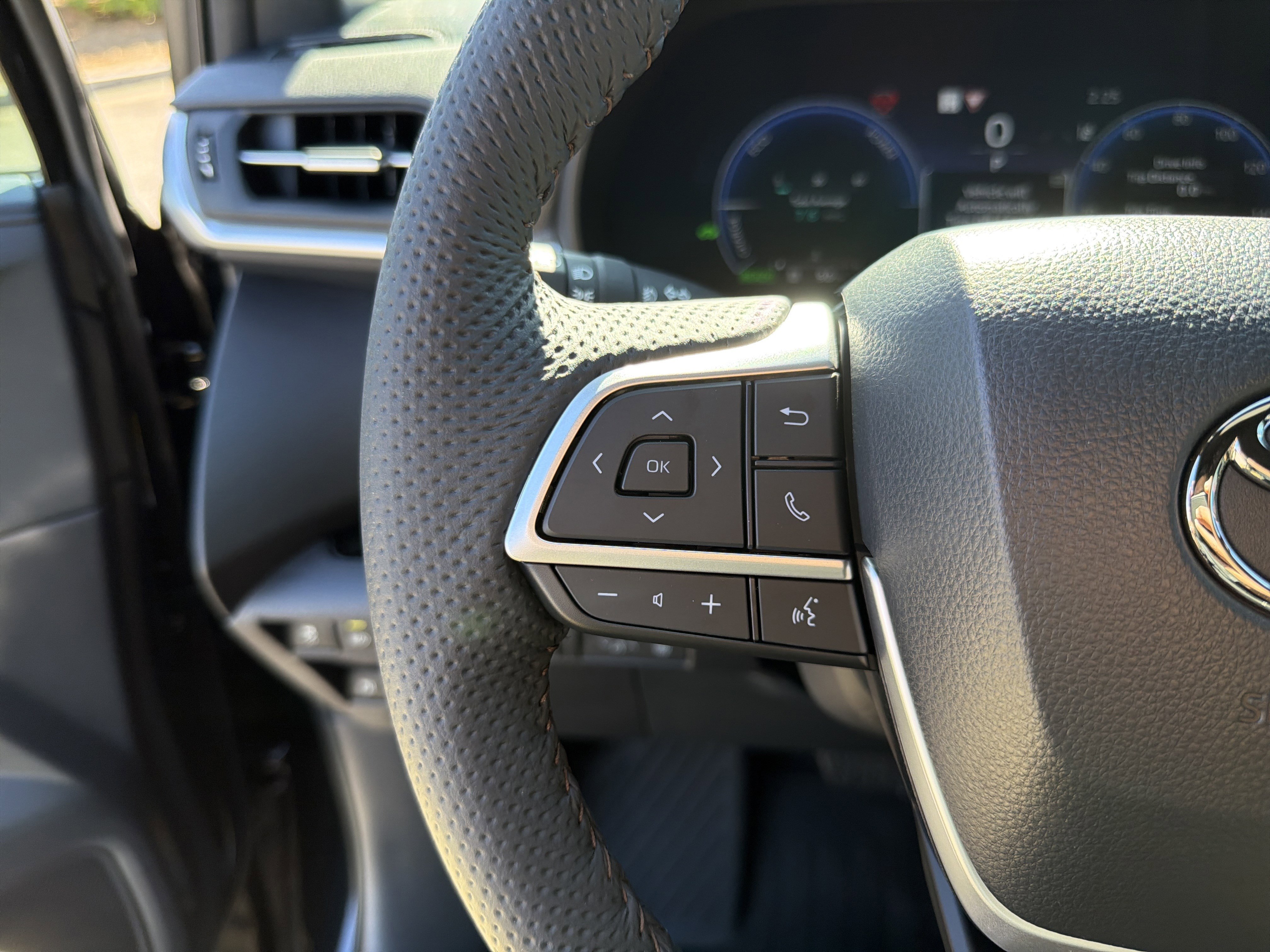 New 2026 Toyota Sienna Limited image 33