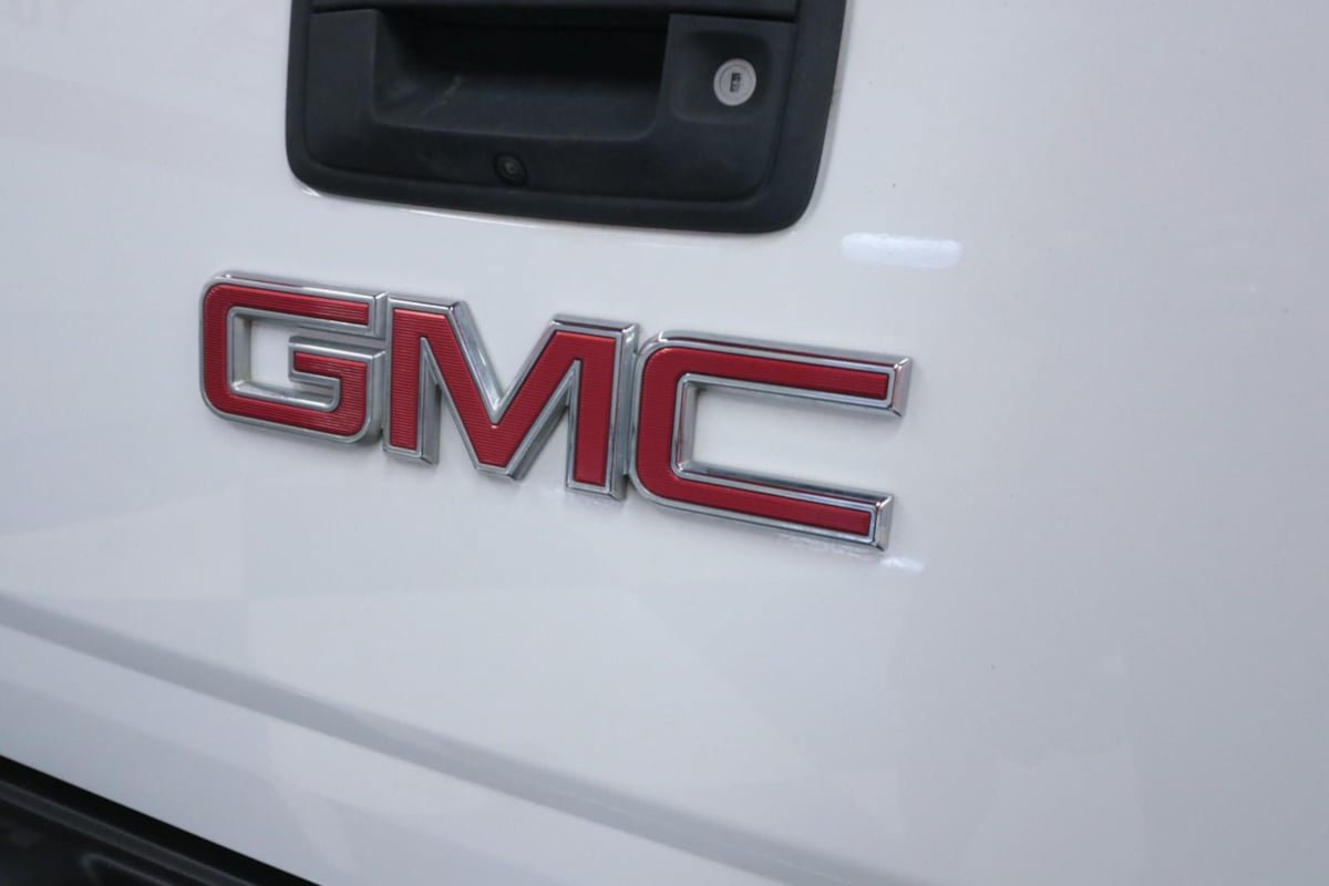 Used 2016 GMC Canyon SLE w/ SLE Convenience Package RWD image 25