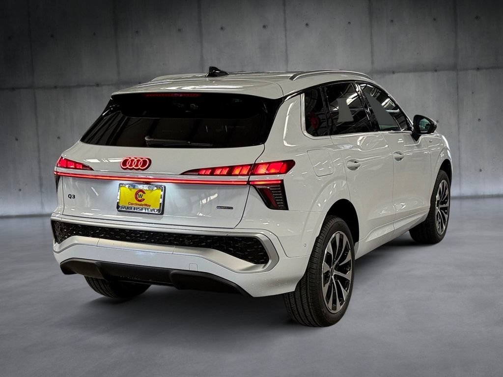 New 2026 Audi Q3 quattro 2.0T AWD/4WD image 5