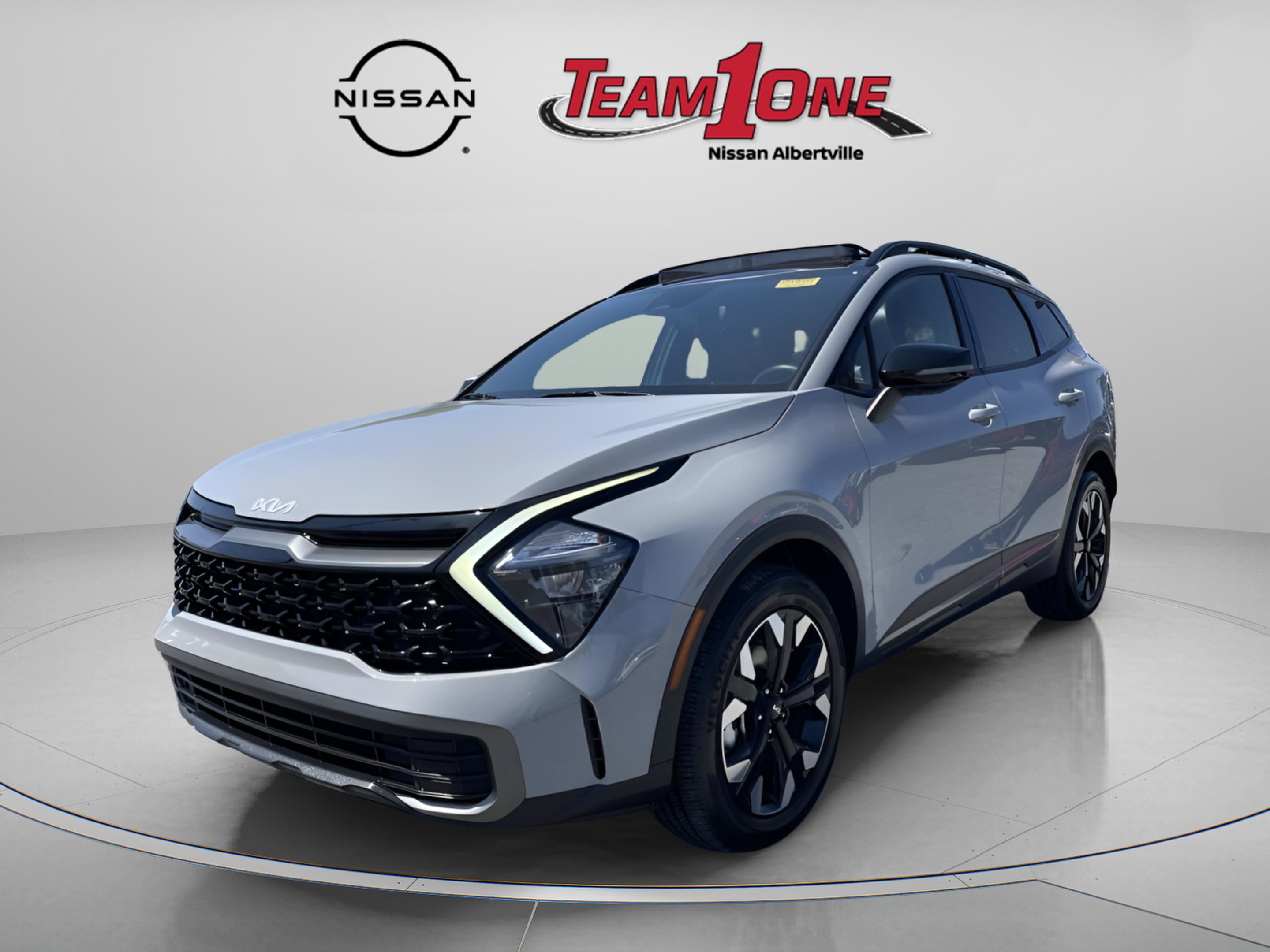 Used 2023 Kia Sportage X-Line w/ X-Line Premium Package AWD/4WD image 4