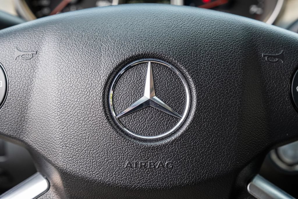 Used 2009 Mercedes-Benz ML 63 AMG 4MATIC image 22