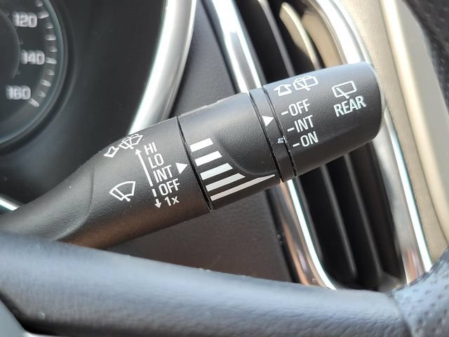 Used 2022 Chevrolet Equinox LT w/ LPO, Floor Liner Package FWD image 19