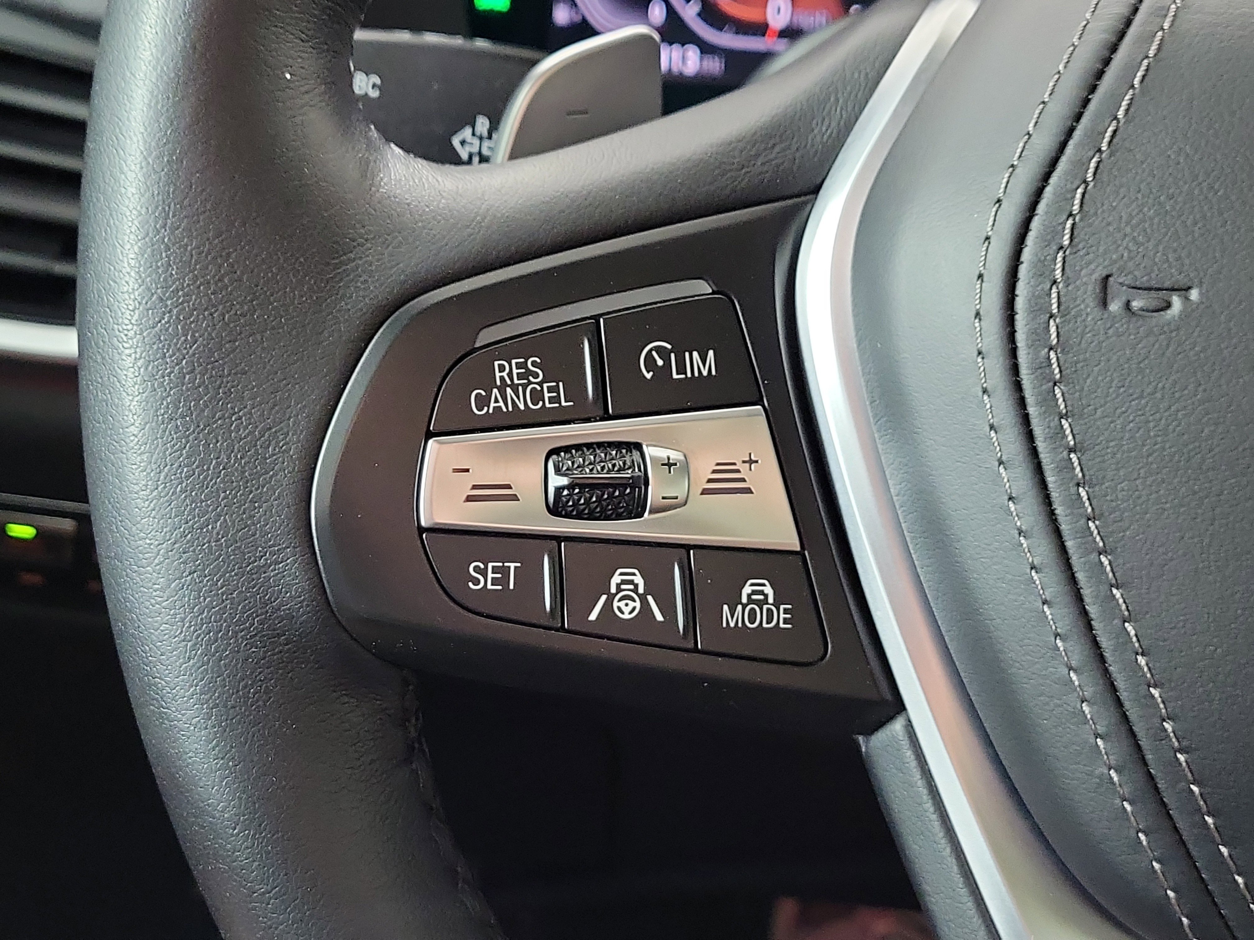 Certified 2023 BMW X5 xDrive40i image 13