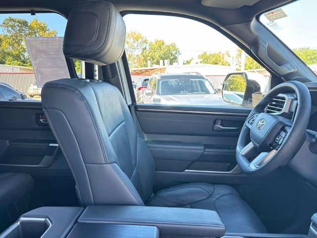 Used 2026 Toyota Sequoia Platinum AWD/4WD image 17