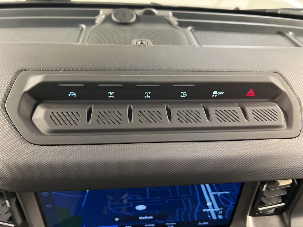 New 2026 Ford Bronco Badlands image 28