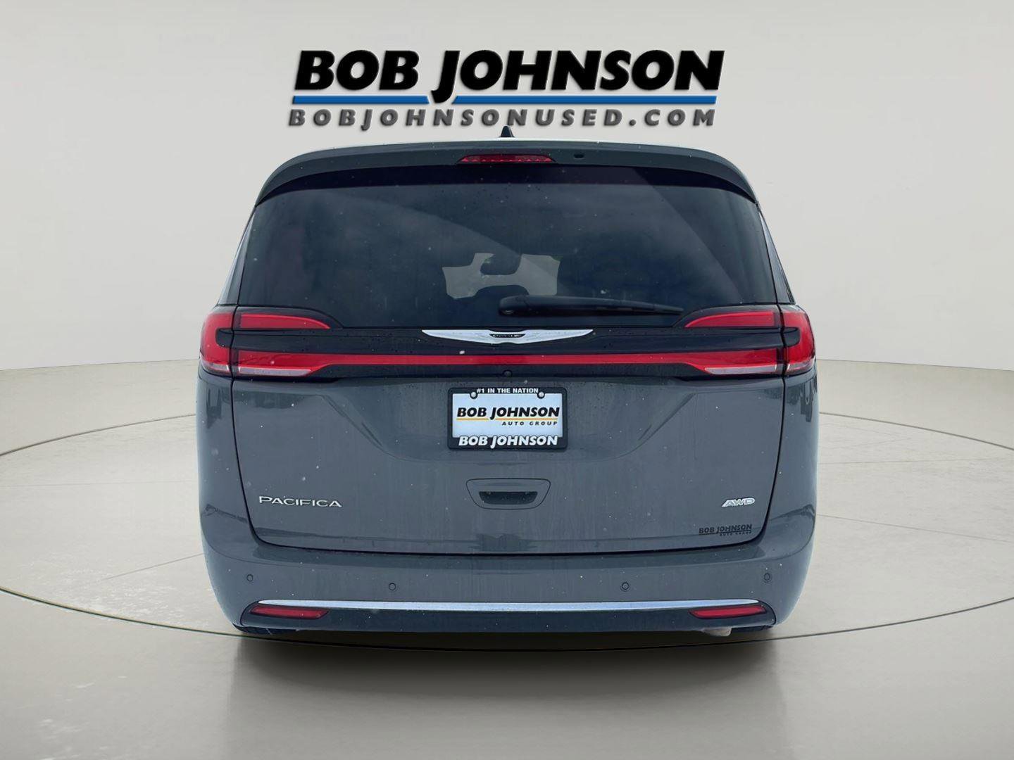 Used 2025 Chrysler Pacifica Select image 6