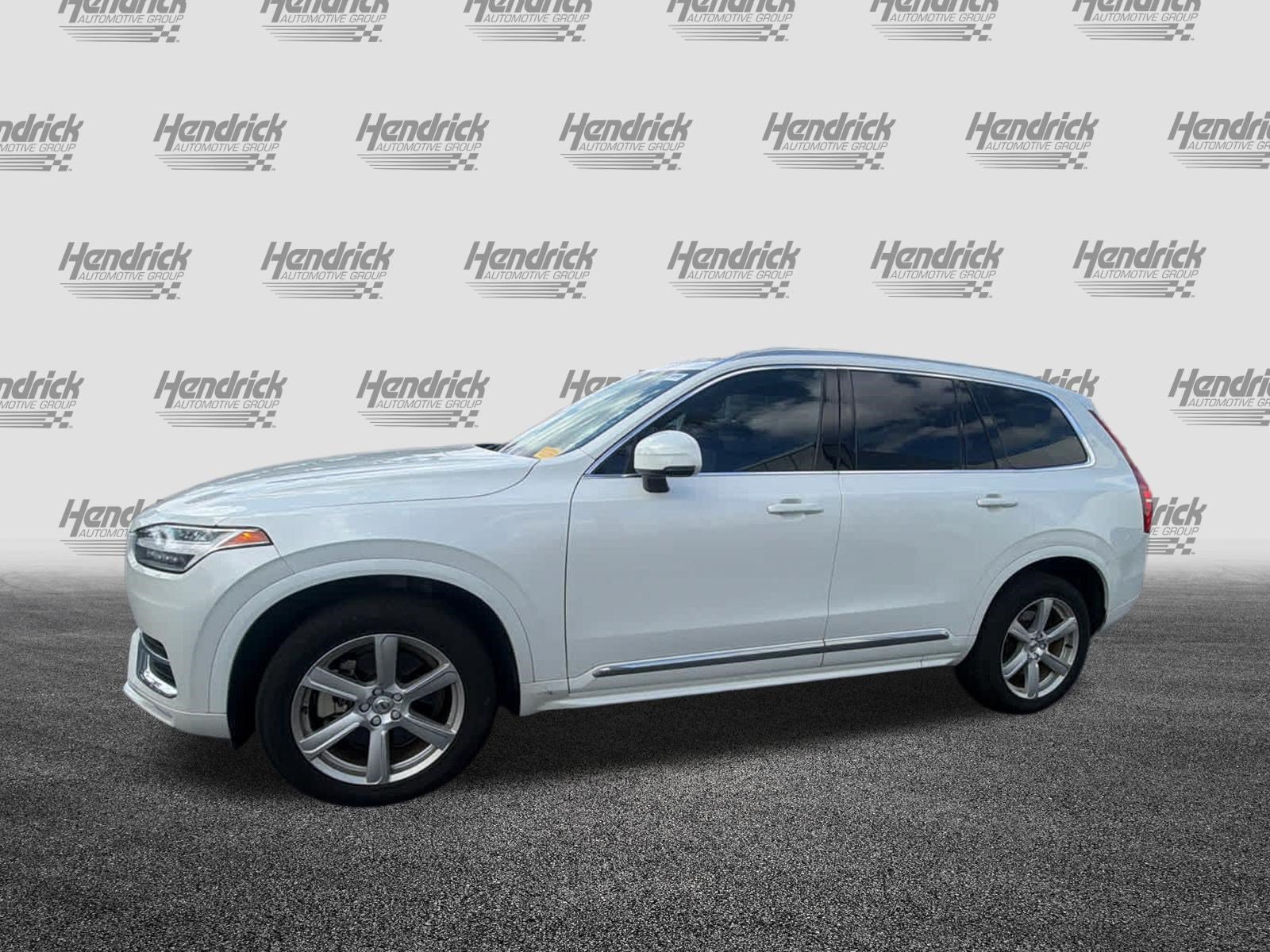 Used 2024 Volvo XC90 B5 Core AWD/4WD image 11