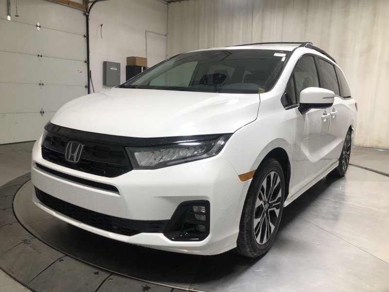 New 2026 Honda Odyssey Elite image 3