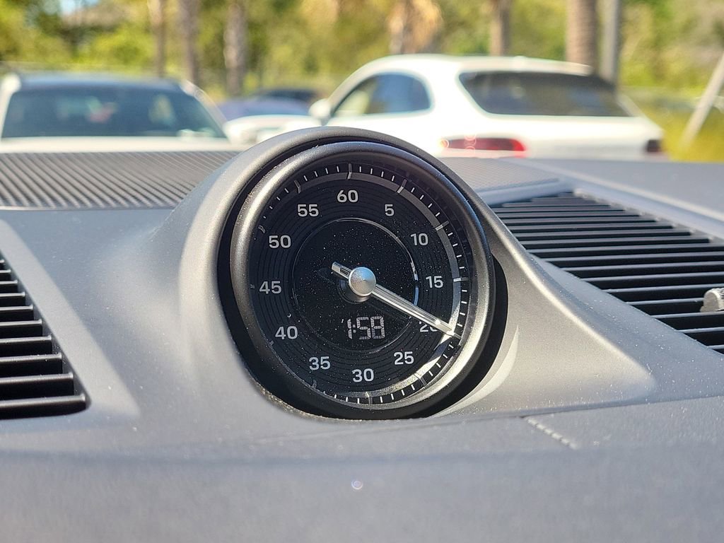 New 2026 Porsche Cayenne GTS image 29