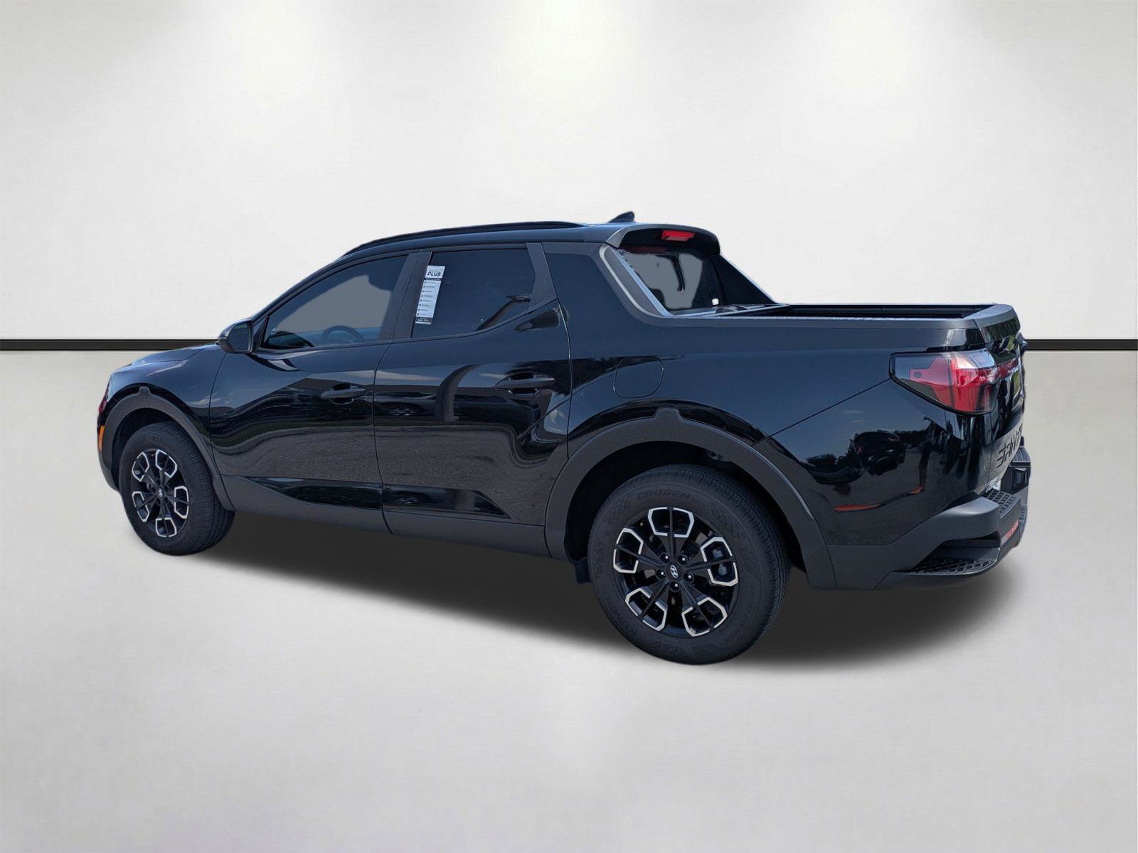 Used 2023 Hyundai Santa Cruz SEL w/ Activity Package FWD image 7
