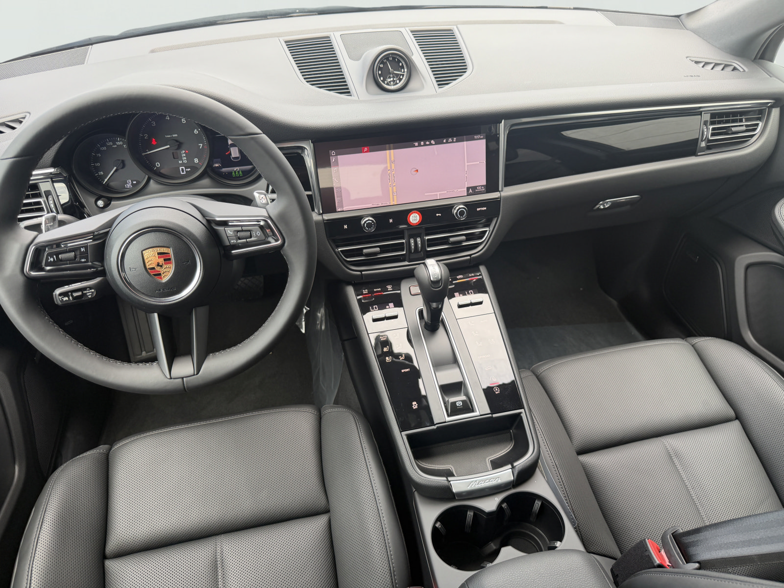 New 2026 Porsche Macan AWD/4WD image 16