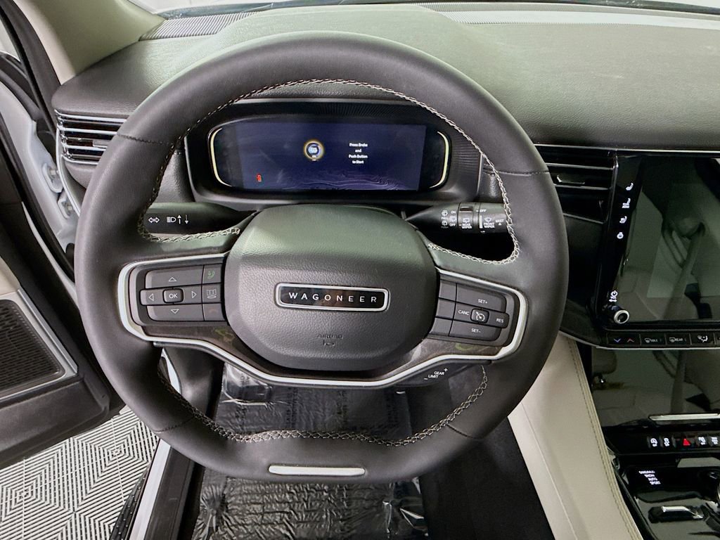 Used 2023 Jeep Wagoneer 4WD w/ Premium Group I image 23