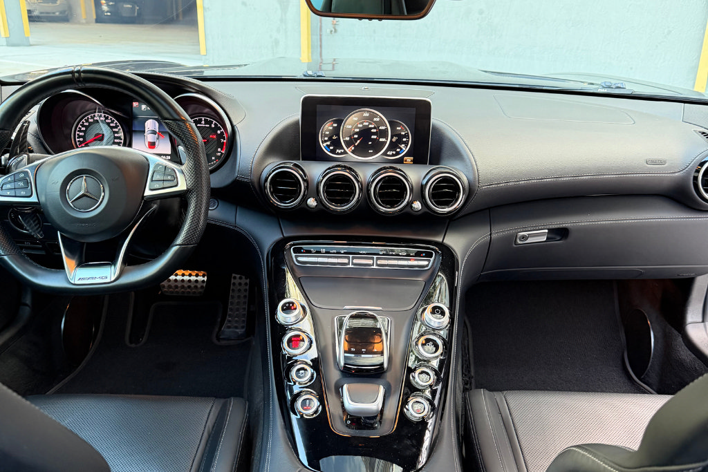 Used 2018 Mercedes-Benz AMG GT Coupe image 19