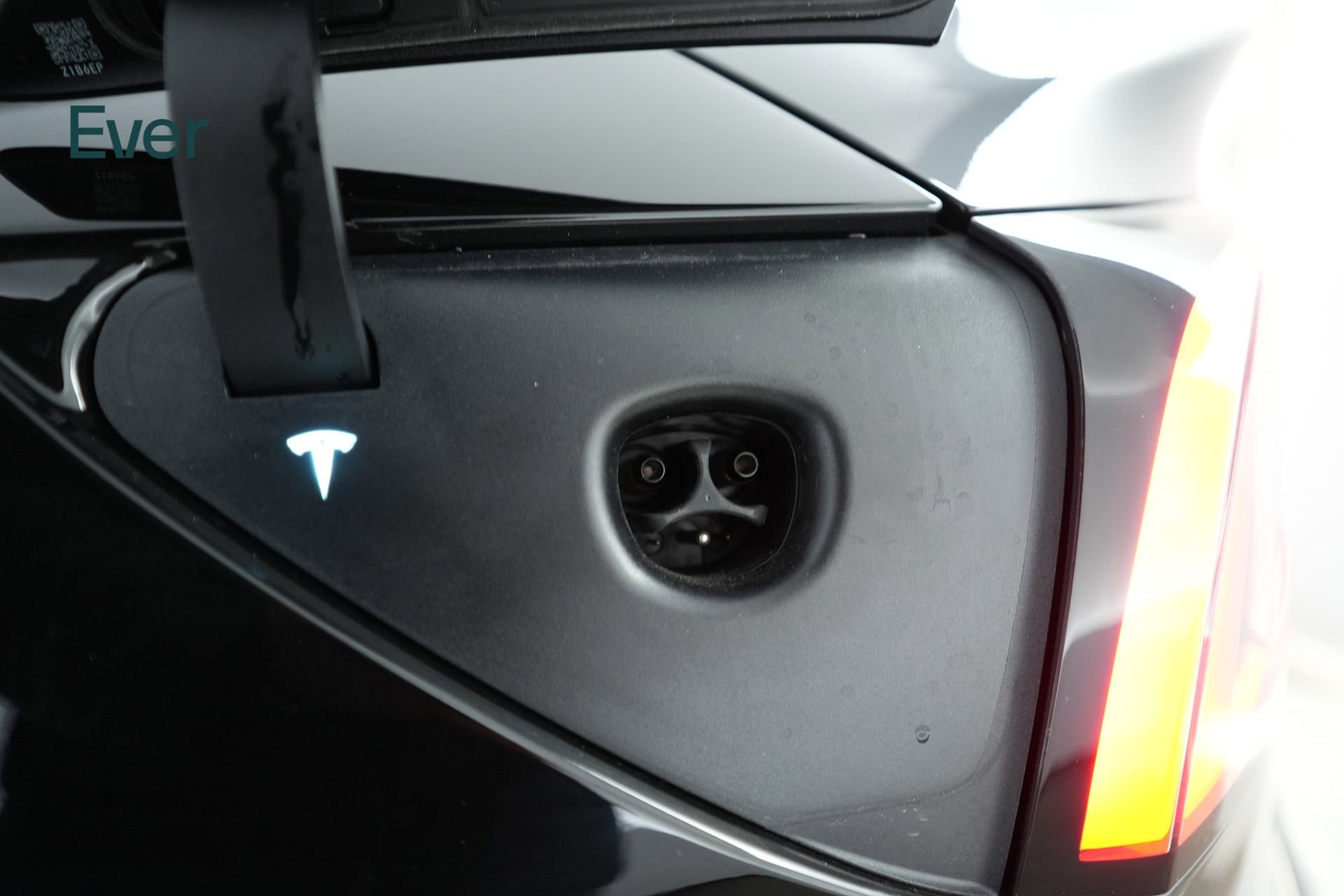 Used 2025 Tesla Model 3 Long Range image 9