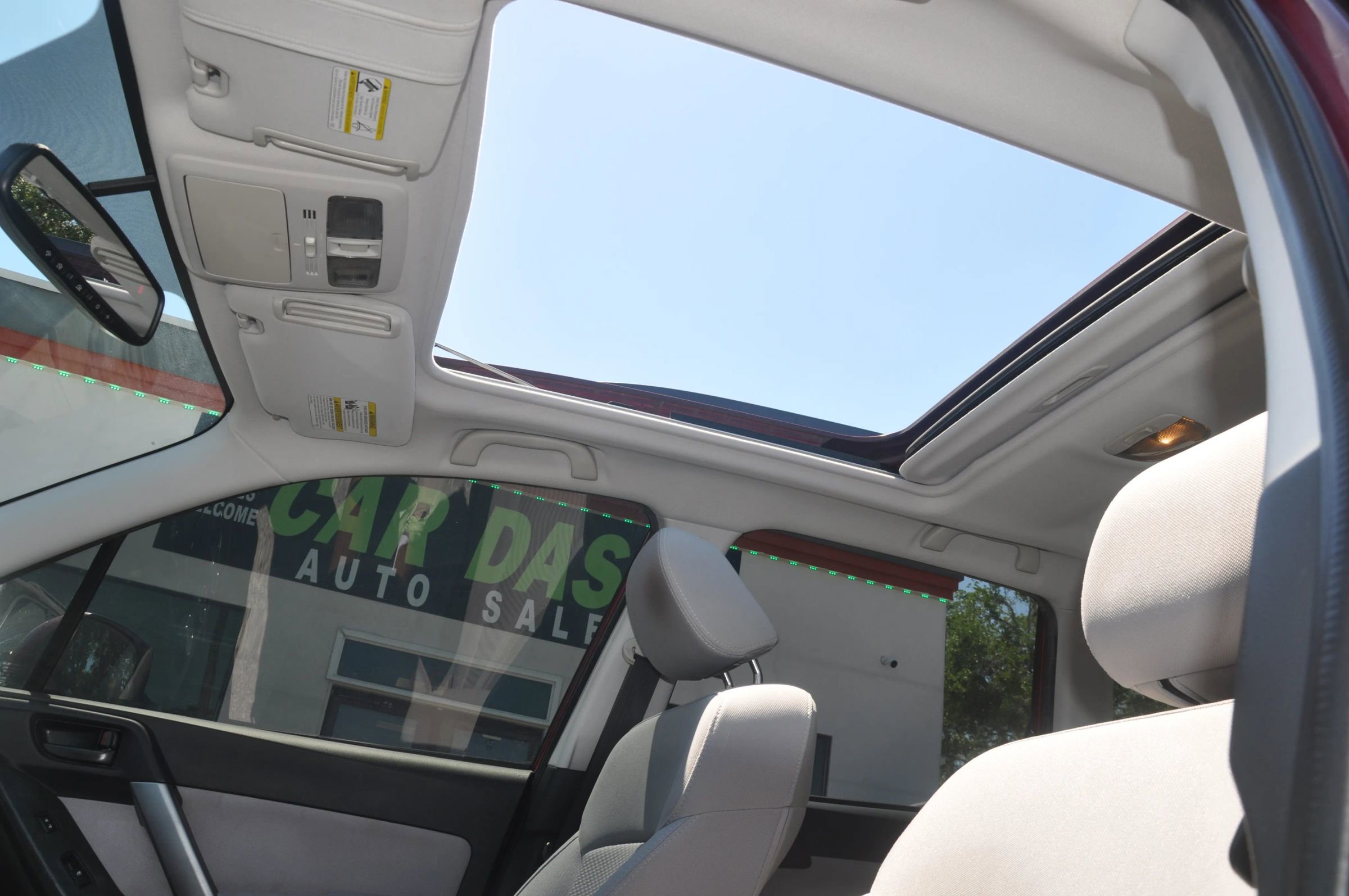 Used 2014 Subaru Forester 2.5i Premium w/ Popular Package #2 AWD/4WD image 25
