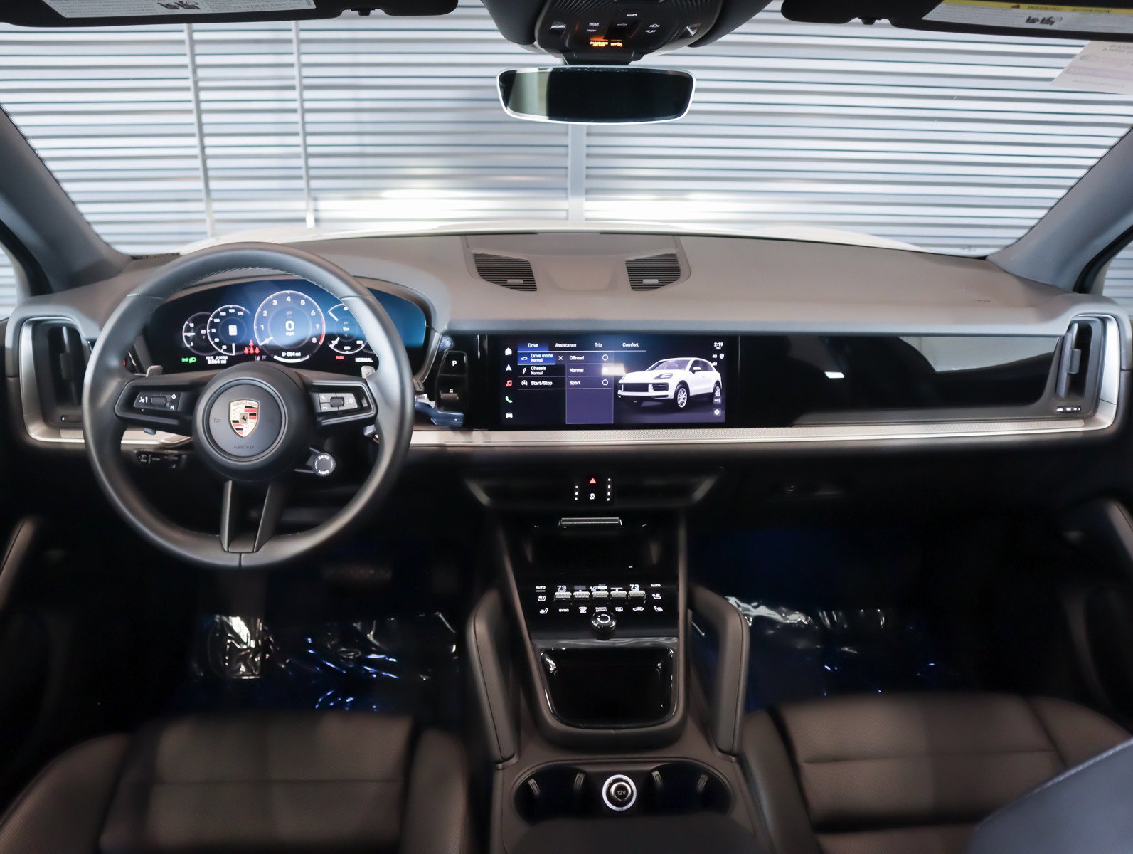 Certified 2026 Porsche Cayenne AWD/4WD image 12