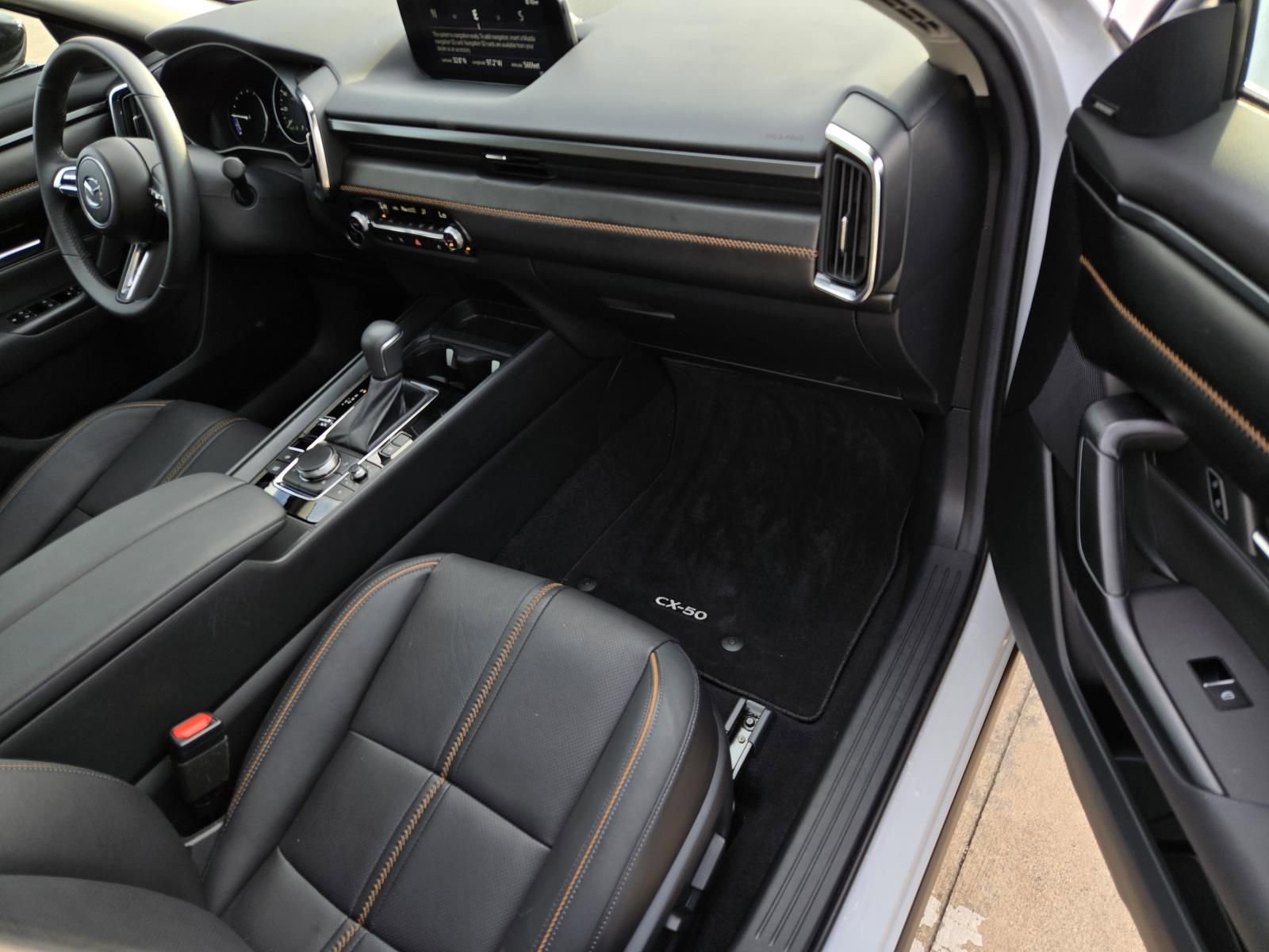 Certified 2025 MAZDA CX-50 2.5 Hybrid w/ Premium Plus Pkg image 9