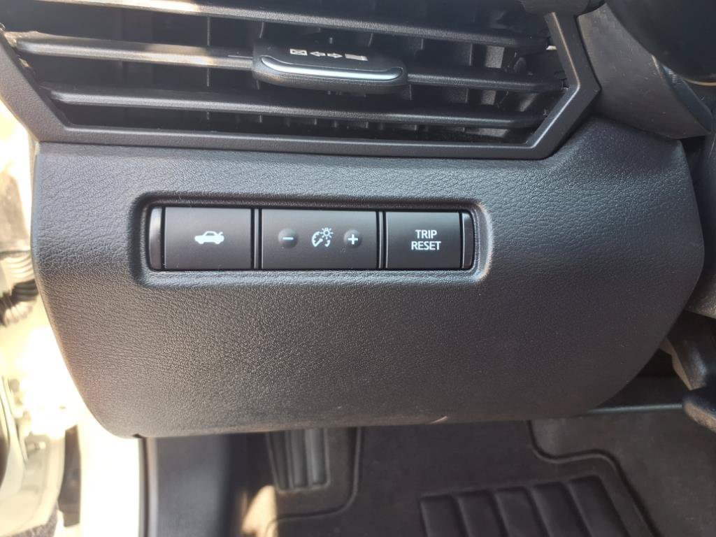 Used 2022 Nissan Altima 2.5 SV AWD/4WD image 13