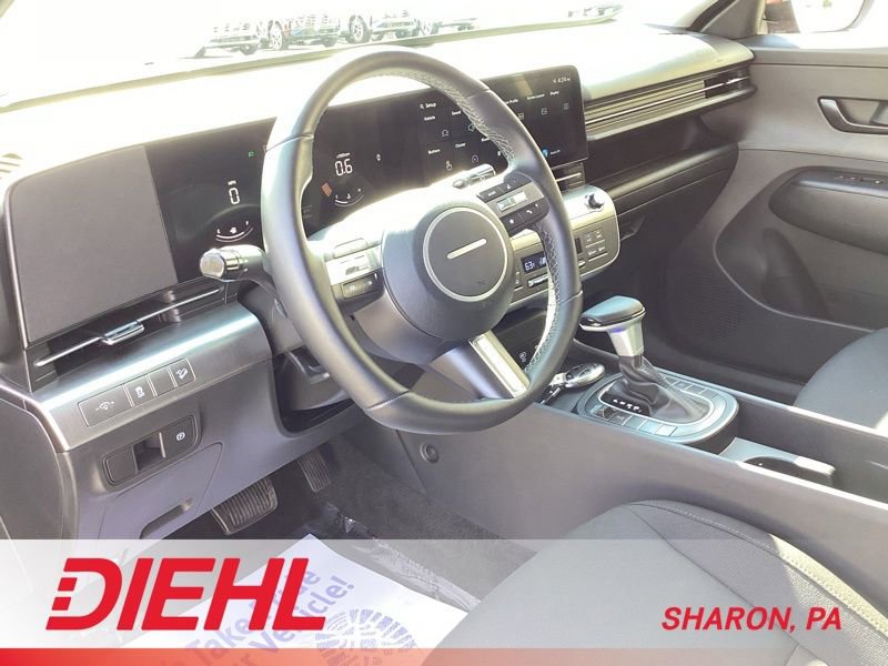 Certified 2025 Hyundai Kona SEL image 23