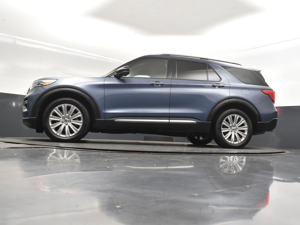 Used 2021 Ford Explorer Limited w/ Equipment Group 301A image 33