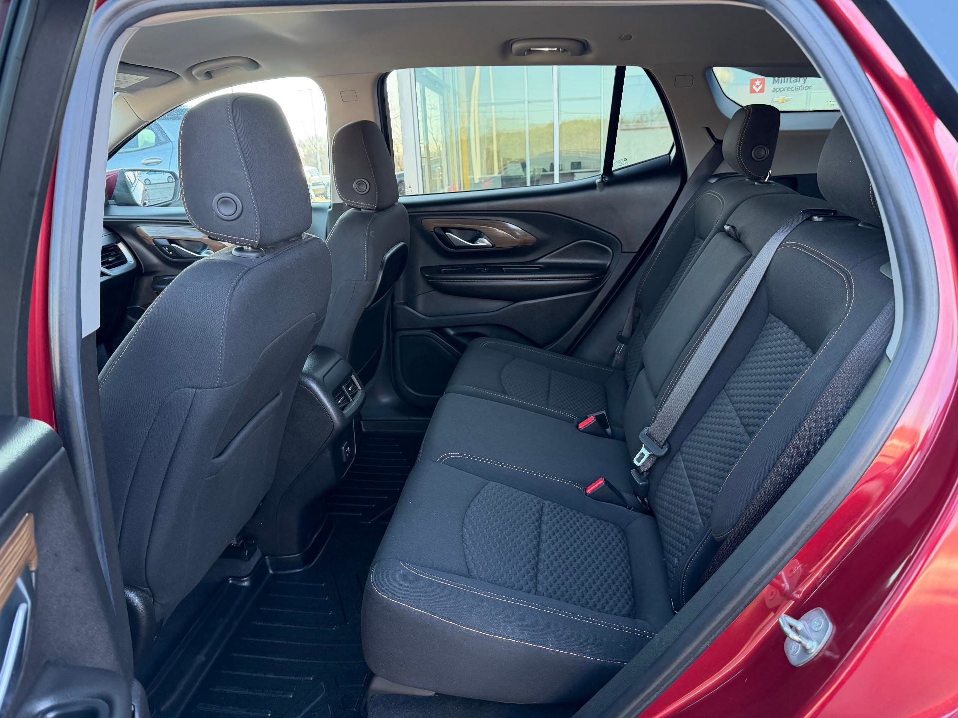 Used 2018 GMC Terrain SLE w/ Driver Convenience Package image 22