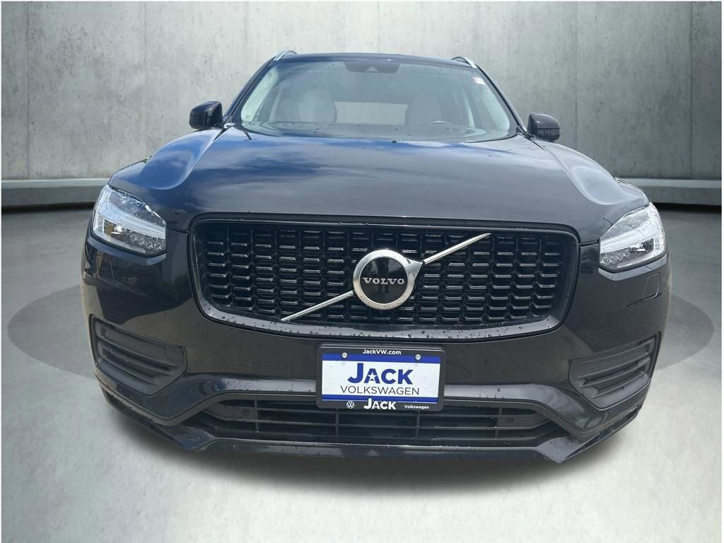 Used 2021 Volvo XC90 T6 Momentum w/ Climate Package AWD/4WD image 10