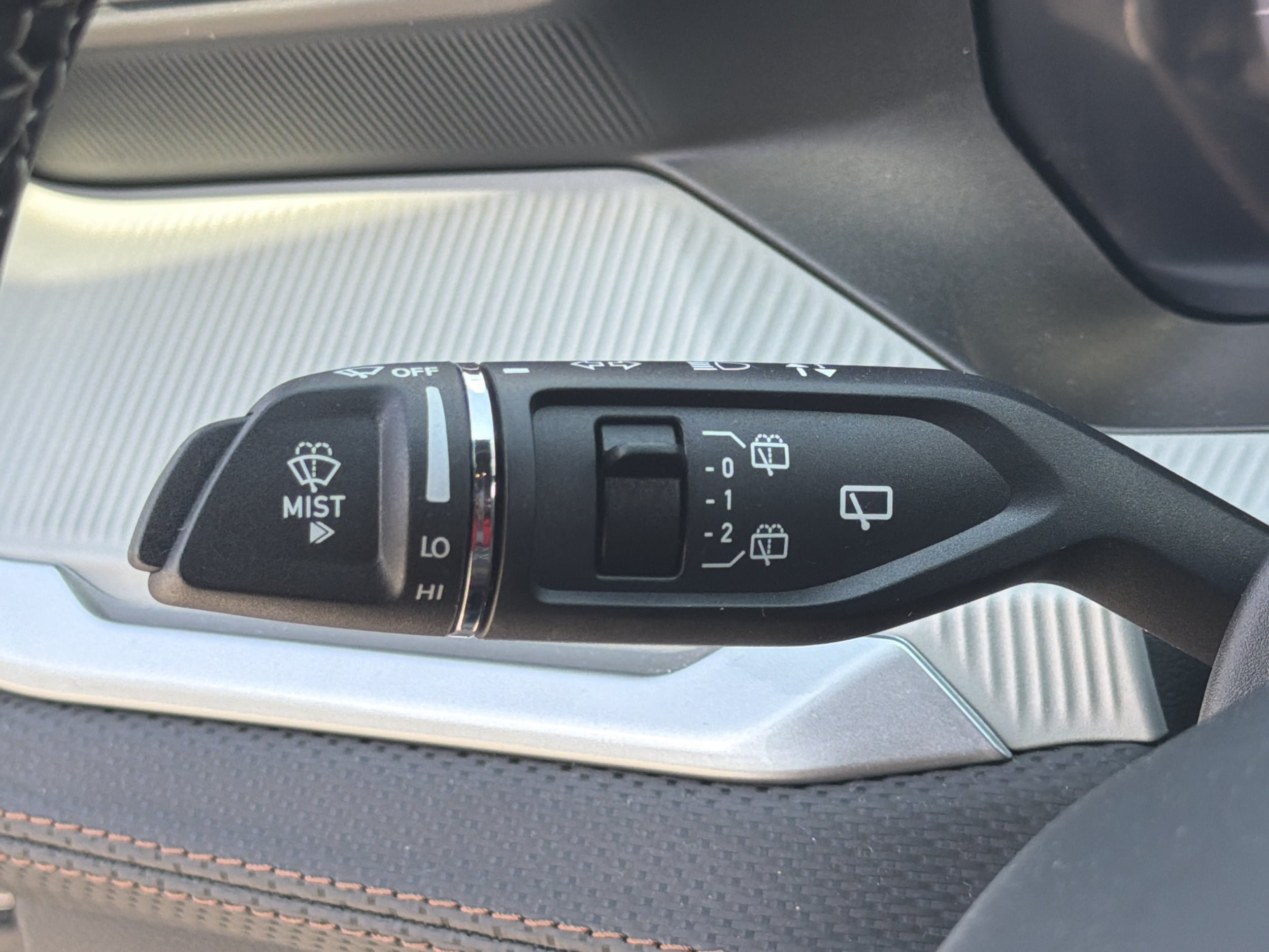 Used 2026 Jeep Cherokee Limited AWD/4WD image 15