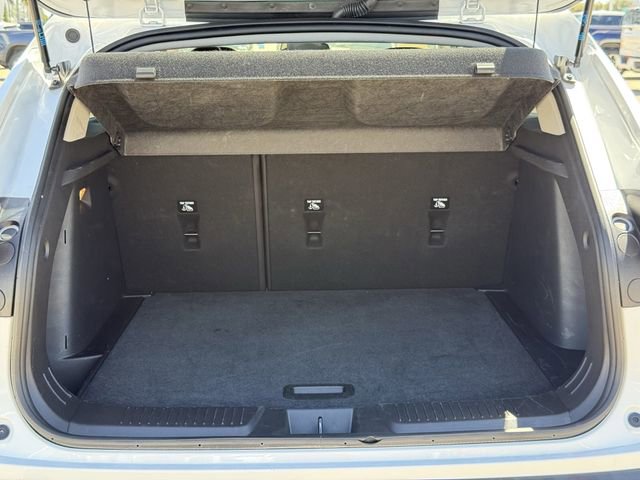 Used 2025 Chevrolet Trax LT image 33