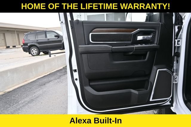 Used 2022 RAM 3500 Laramie RWD image 23