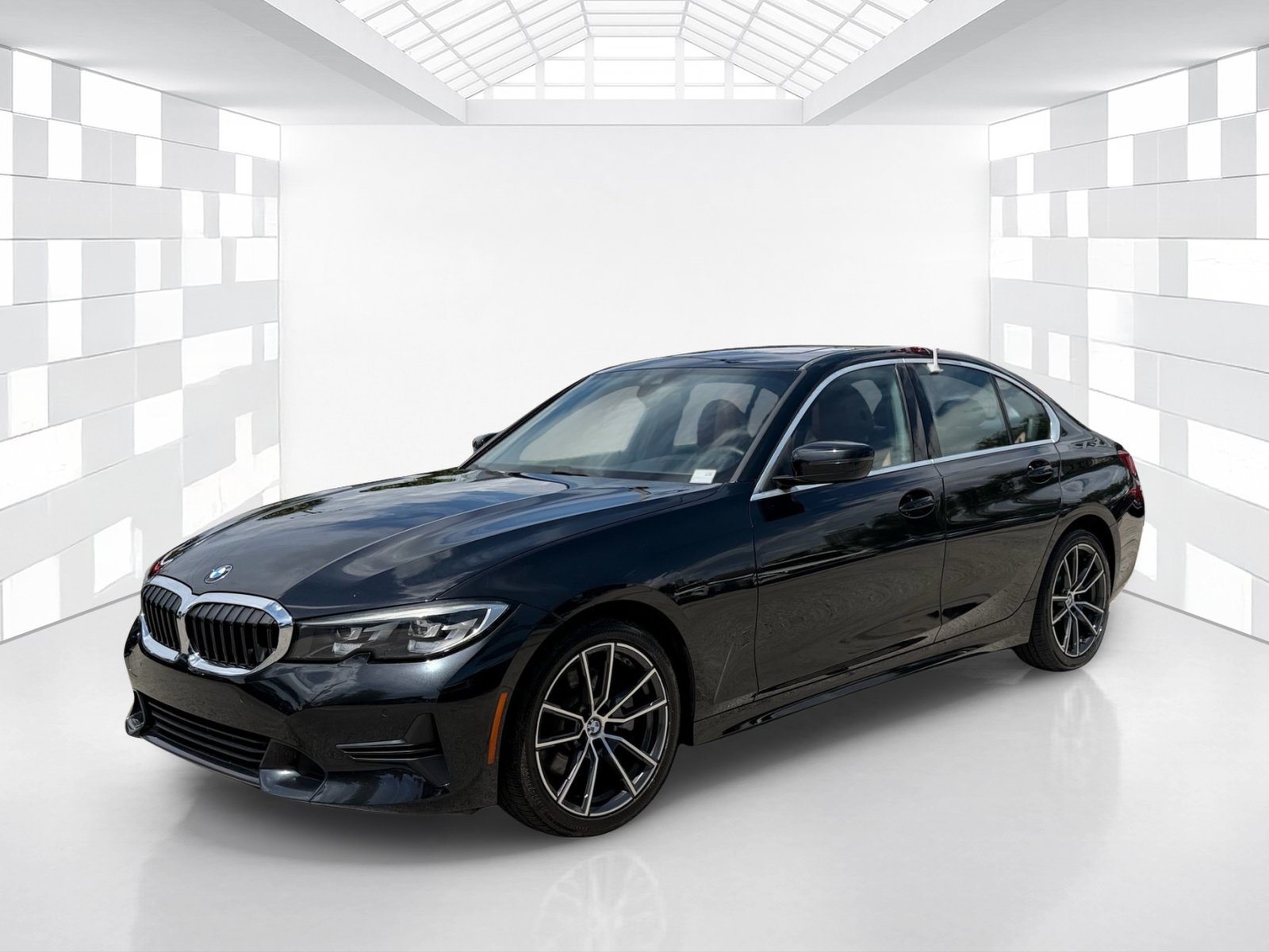 Used 2019 BMW 330i Sedan w/ Driving Assistance Package RWD image 3