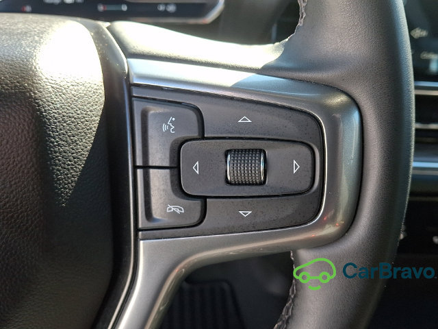 Used 2024 Chevrolet Silverado 1500 LT AWD/4WD image 23