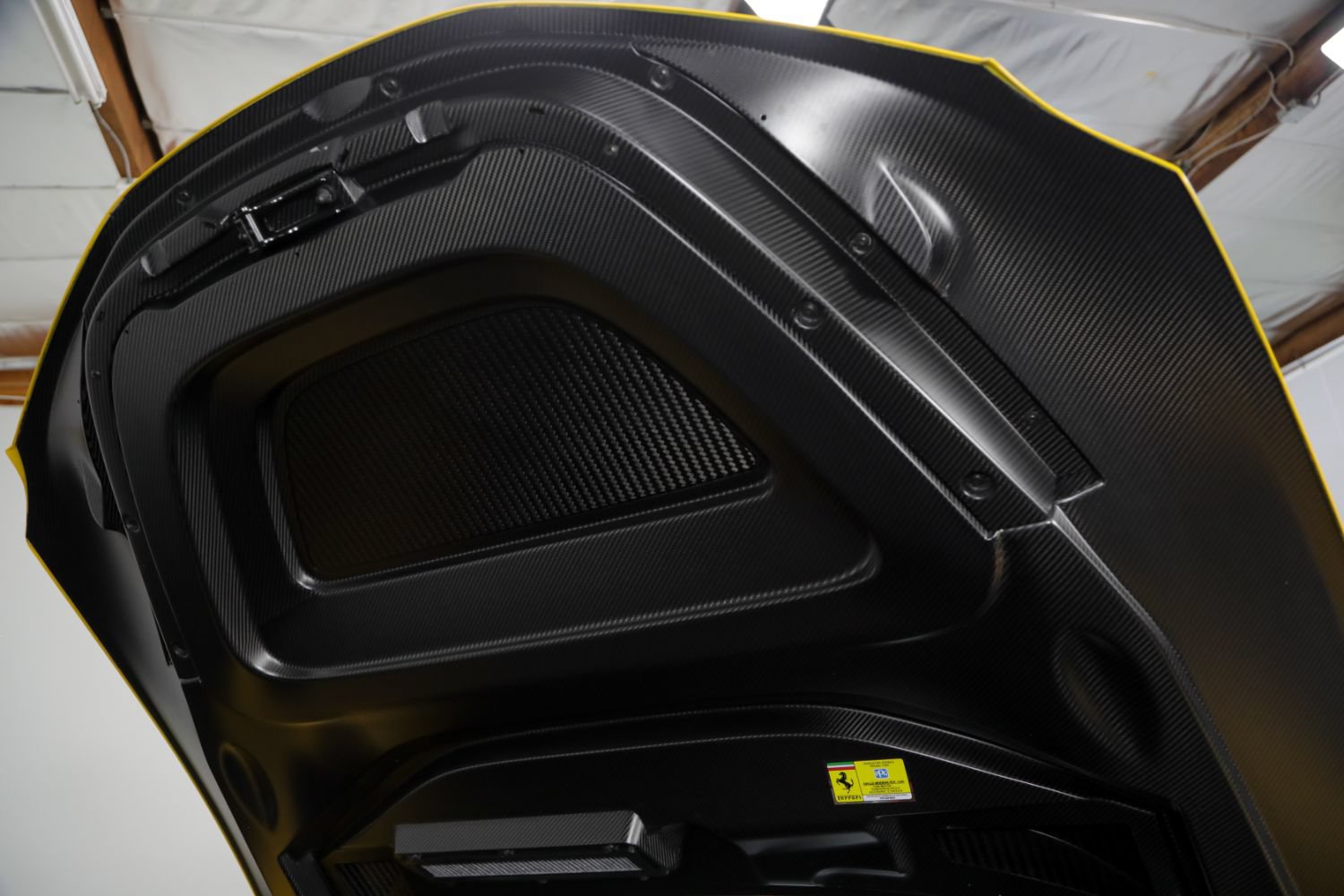 Used 2025 Ferrari SF90 Spider AWD/4WD image 69