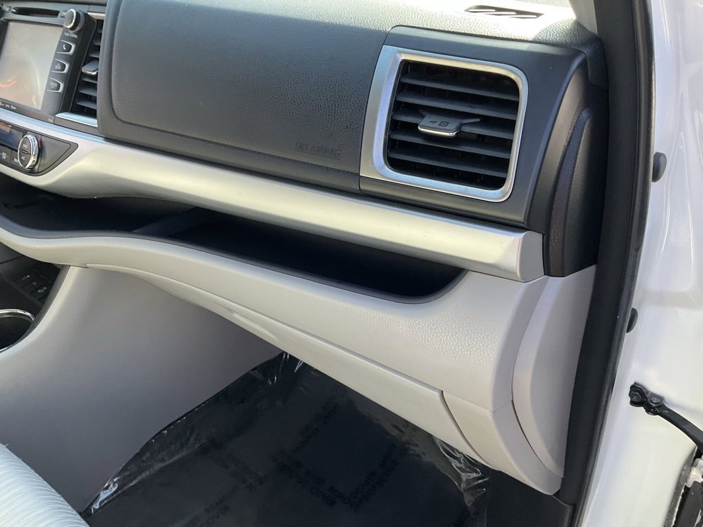 Used 2018 Toyota Highlander Plus image 72