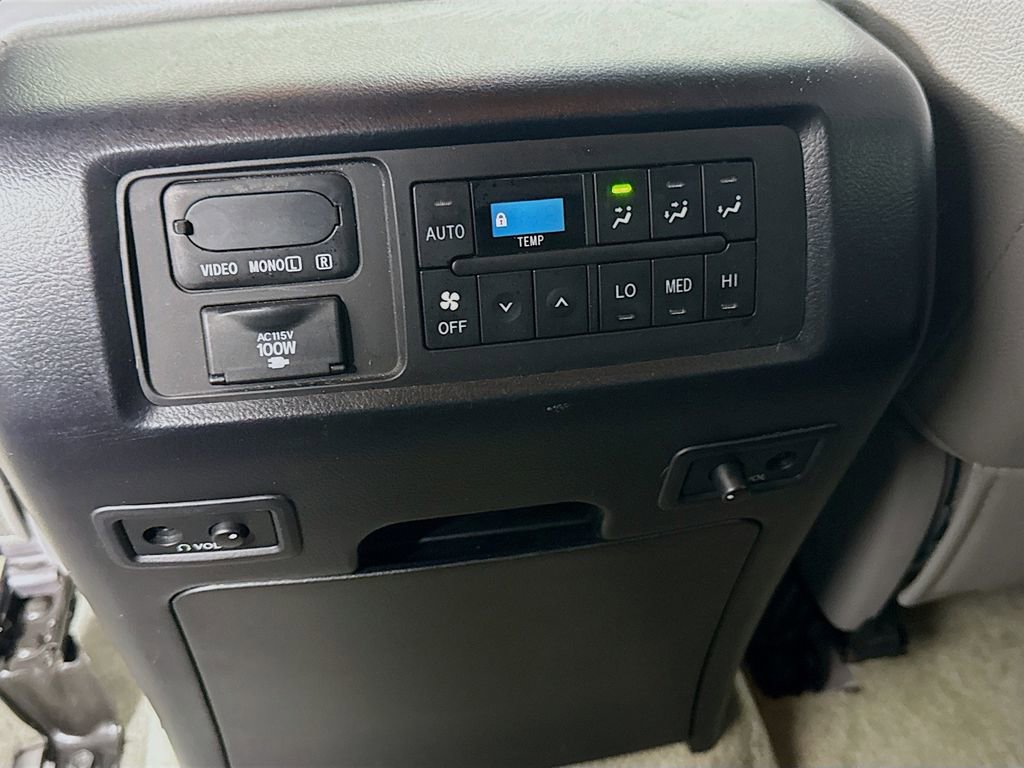 Used 2011 Toyota Sequoia Limited RWD image 26