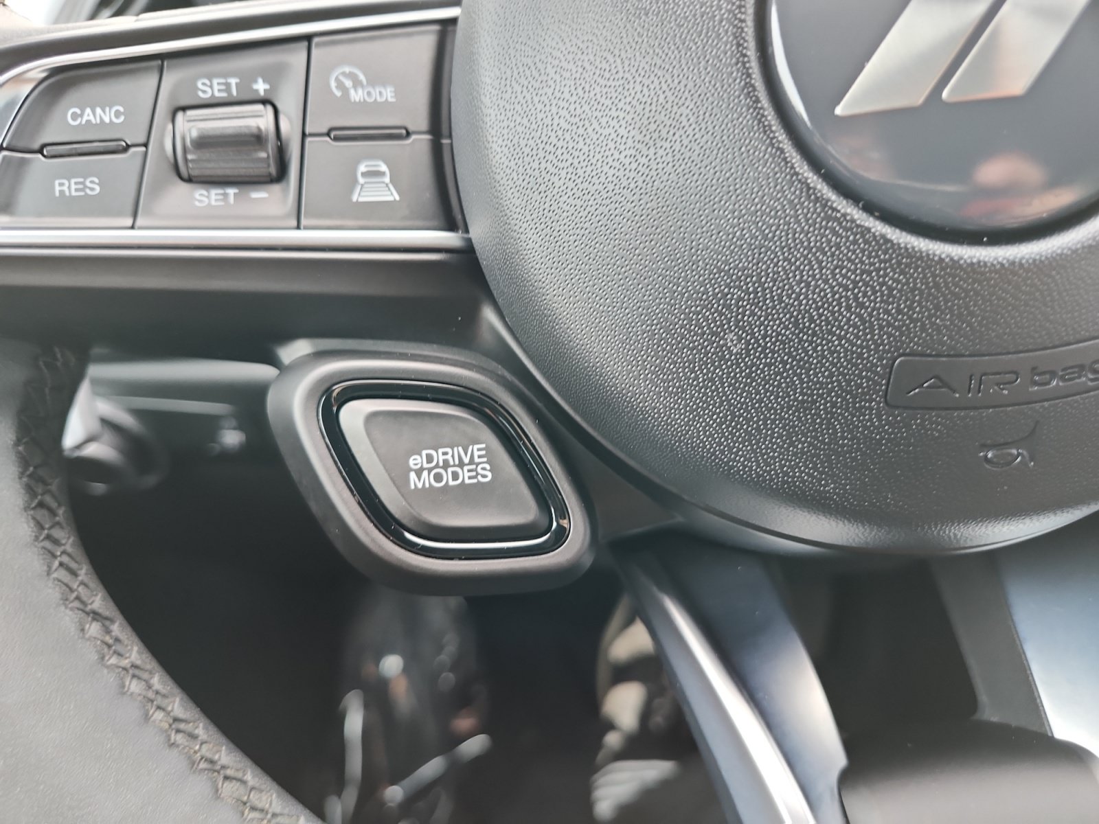Used 2024 Dodge Hornet R/T w/ R/T Blacktop Package AWD/4WD image 26