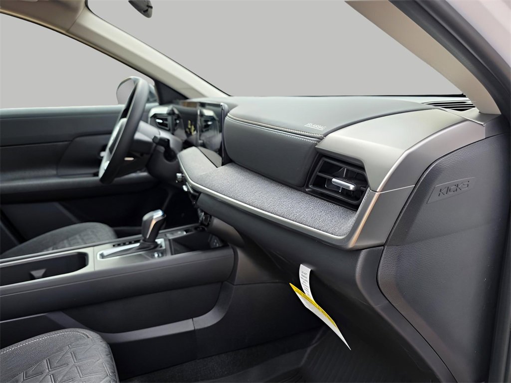 New 2026 Nissan Kicks SV w/ SV Premium Package image 10