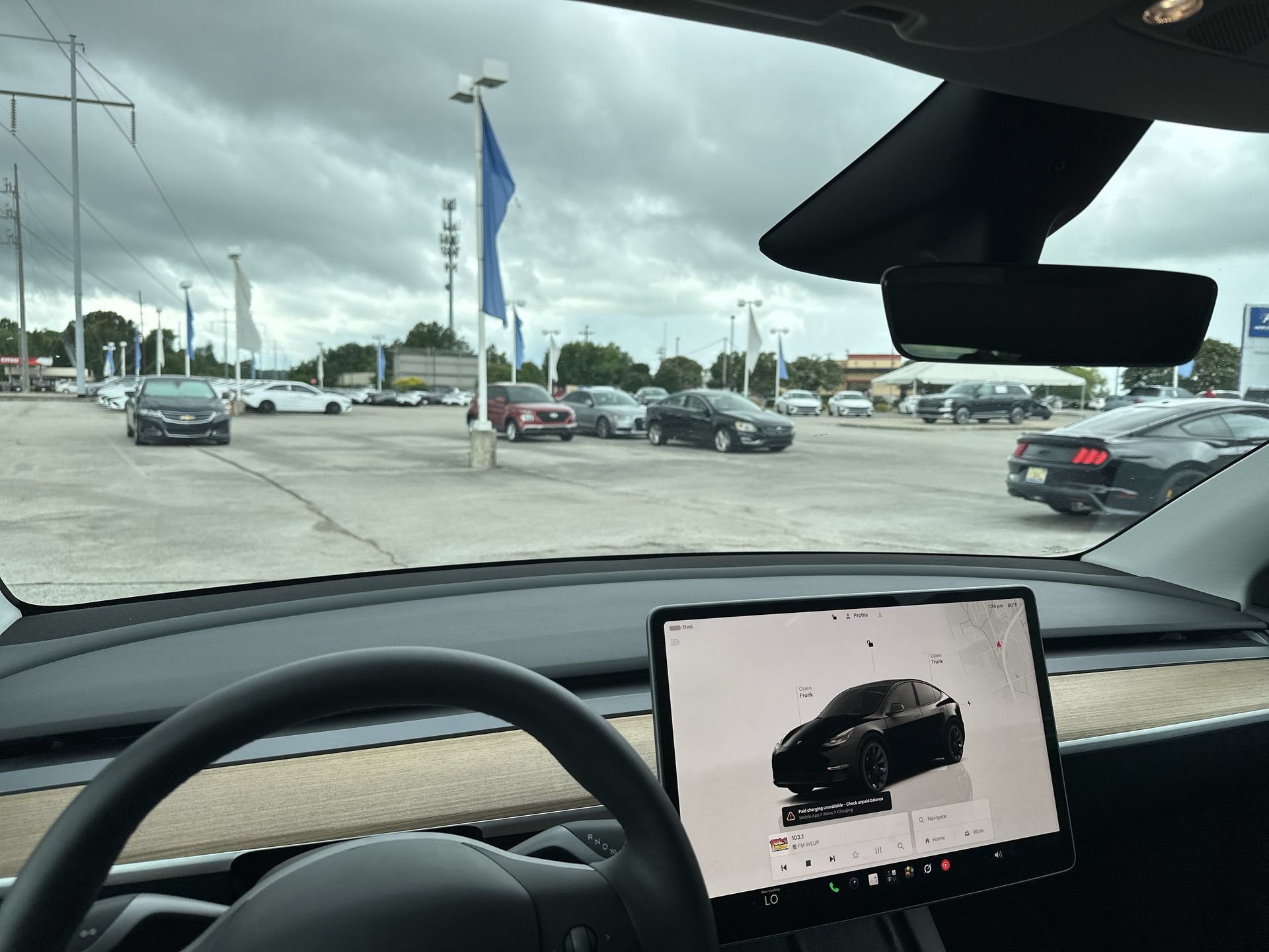 Used 2025 Tesla Model Y Long Range AWD/4WD image 26