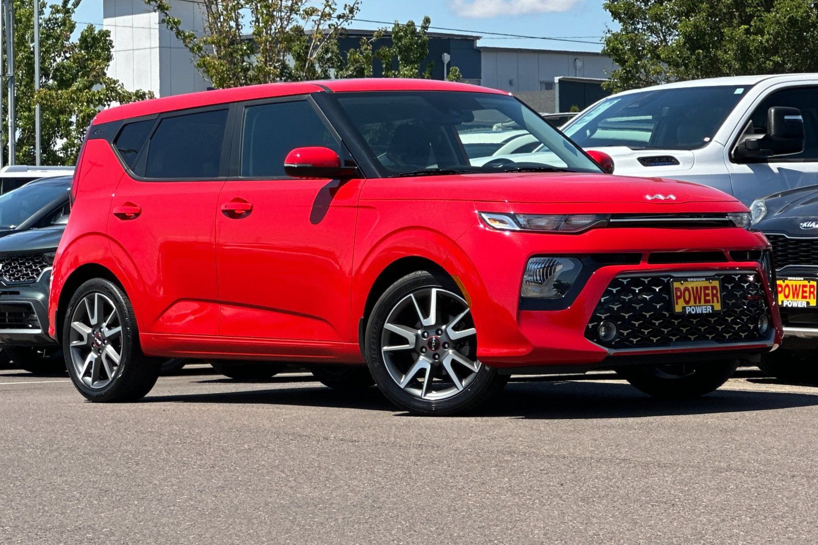 Used 2022 Kia Soul GT-Line FWD image 2
