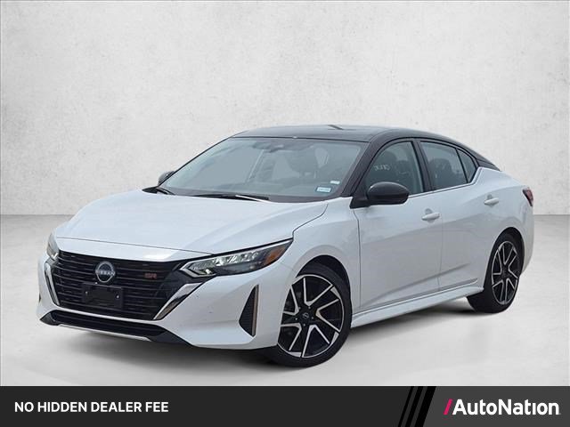 Used 2025 Nissan Sentra SR FWD image 1
