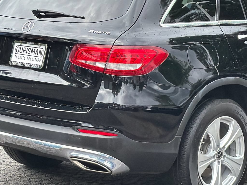 Used 2018 Mercedes-Benz GLC 300 4MATIC image 5