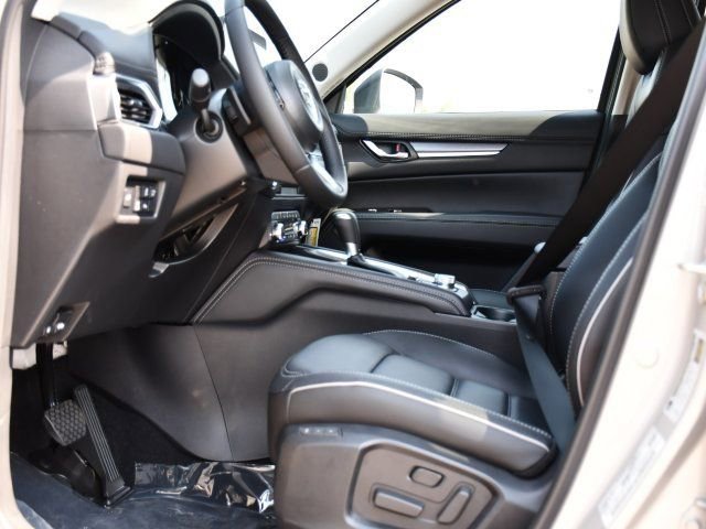 New 2025 MAZDA CX-5 AWD 2.5 S w/ Premium Plus Pkg image 12