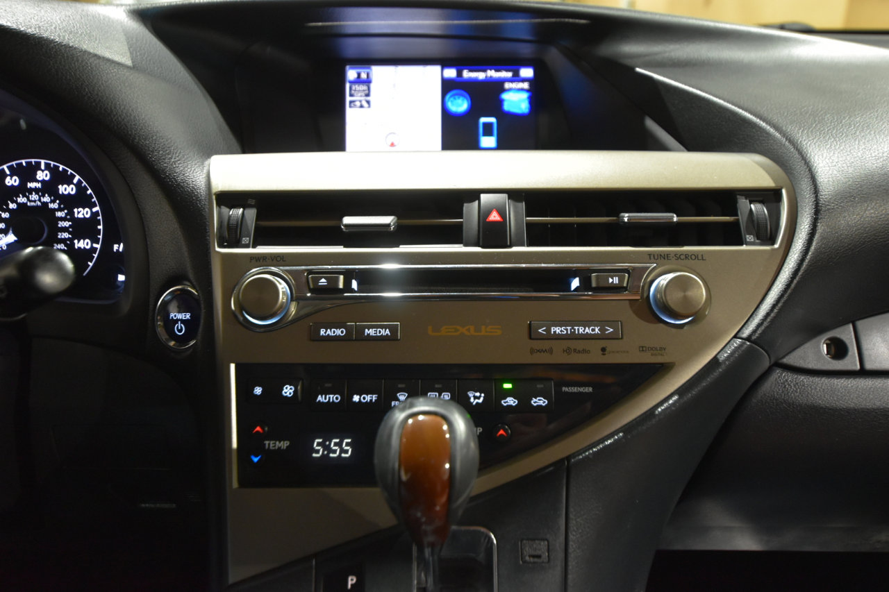 Used 2013 Lexus RX 450h AWD image 22