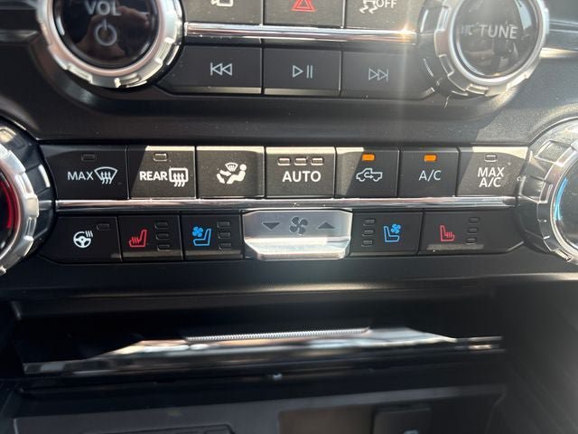 New 2026 Ford F450 Lariat w/ Lariat Ultimate Package AWD/4WD image 29